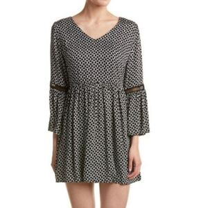 MINKPINK Black and White Bell Sleeve Mini Dress Size Medium
